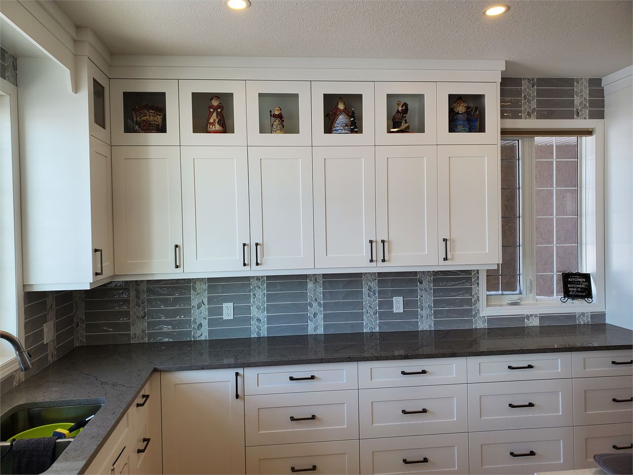Custom tile installation by CLEAR-CUT TILE, project 9